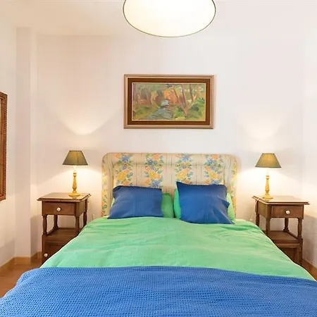 Malagasuite Pool And Tennis Hotel