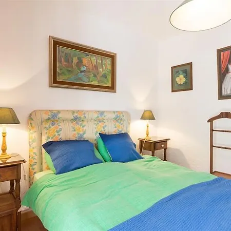 Malagasuite Pool And Tennis Hotel 3*