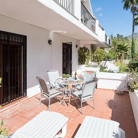 Hotel Malagasuite Pool And Tennis Mijas